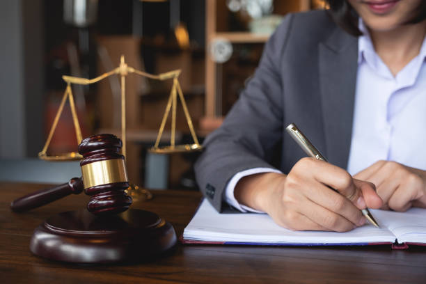 image_wrt_law